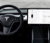 Restarting the Touchscreen of Tesla Model 3 – DIY